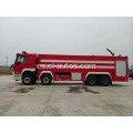 Sinotruck howo 8x4 camión de bomberos de espuma